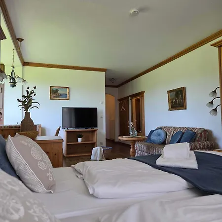 Gemuetliches Alpen-apartment 4 In Woernsmuehl *