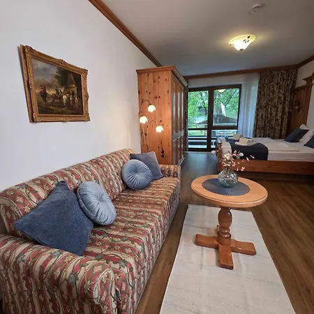 Gemuetliches Alpen-apartment 4 In Woernsmuehl